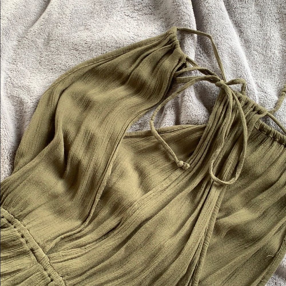 H&M Divided halter romper - Picture 3 of 3